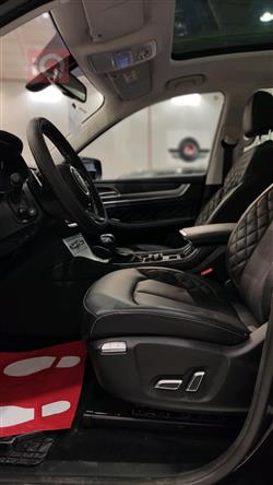 ئێم جی RX8